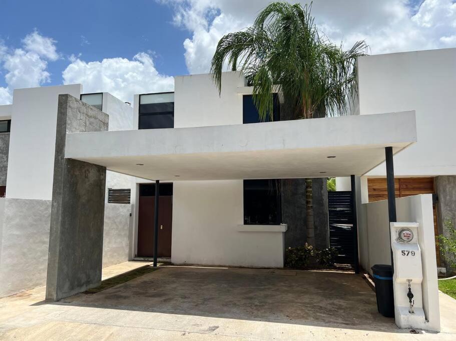 Residencia “Sac Uh” Villa Mérida Buitenkant foto